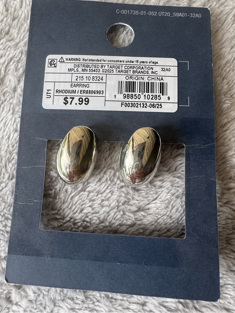 Lot of 5 Universal Thread Silver and Gold Toned Earrings 1 Trio Pack & 2 Singles - Picture 5 of 7